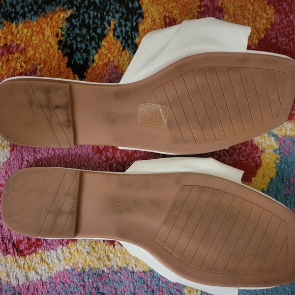 Two Pairs of Women's Orange and White Floral Slide Sandals By Nude - Picture 5 of 5